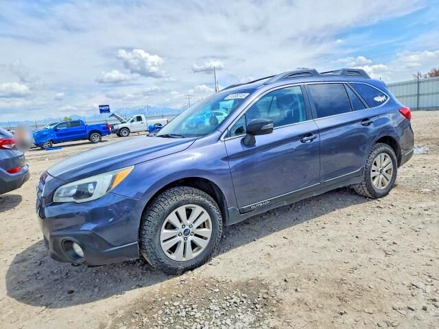 2015 SUBARU Outback