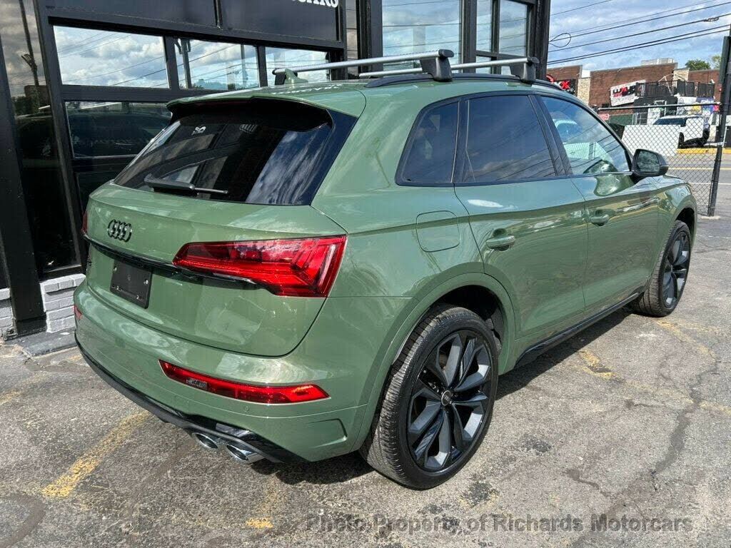 2022 Audi SQ5