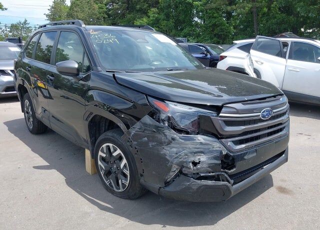 2025 SUBARU Forester