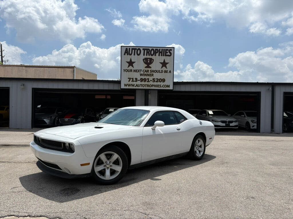 2014 DODGE Challenger