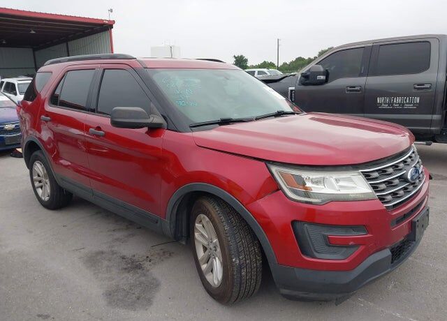 2017 FORD Explorer