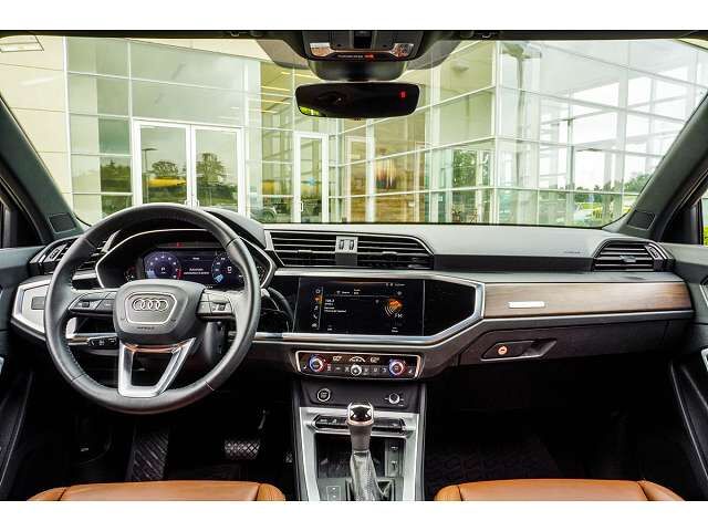 2021 Audi Q3