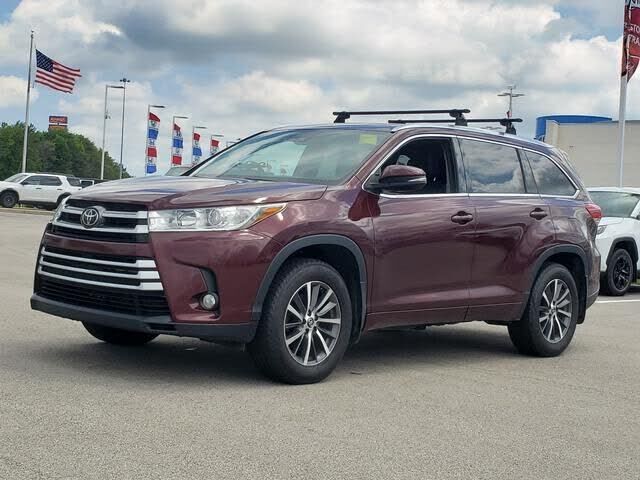 2017 TOYOTA Highlander