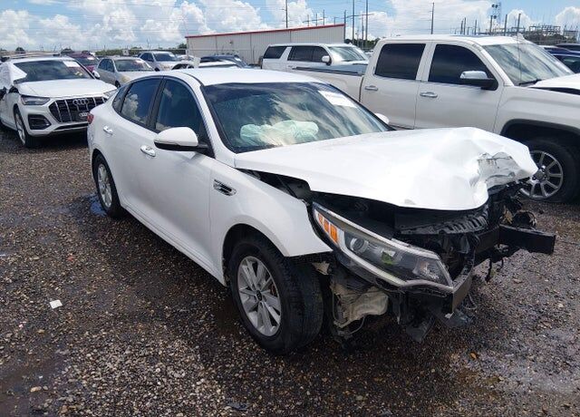2017 KIA Optima