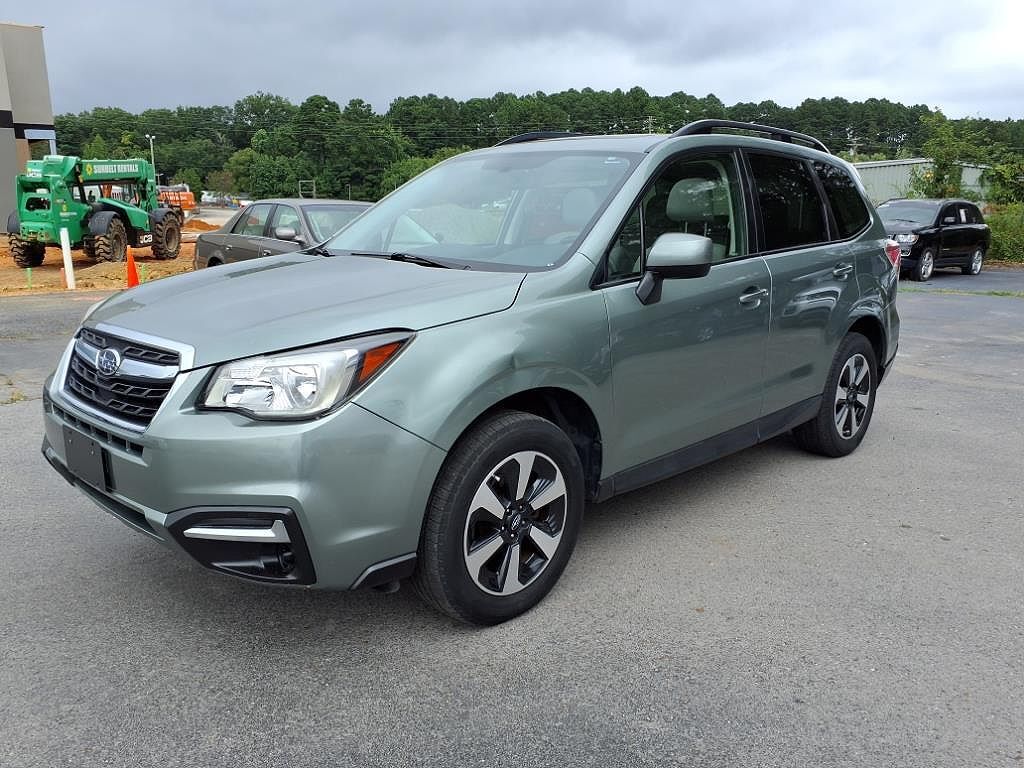 2017 SUBARU Forester