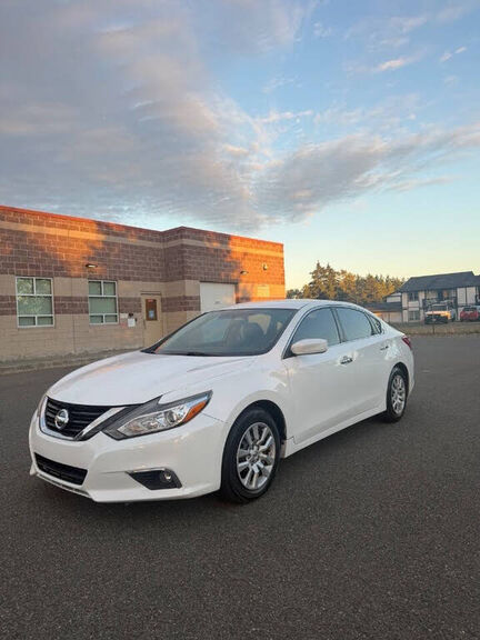 2016 NISSAN Altima