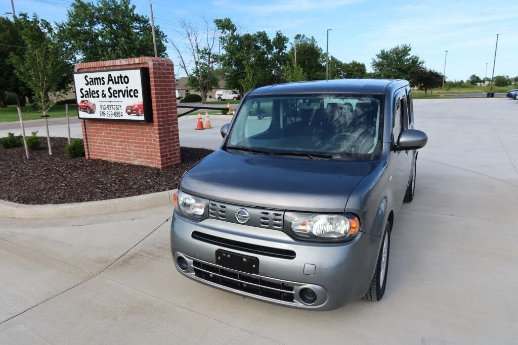 2012 NISSAN Cube