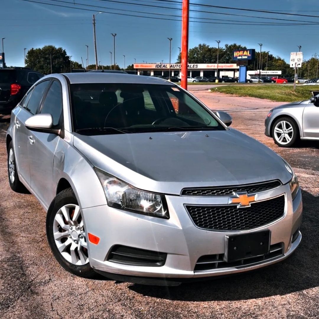2011 CHEVROLET Cruze