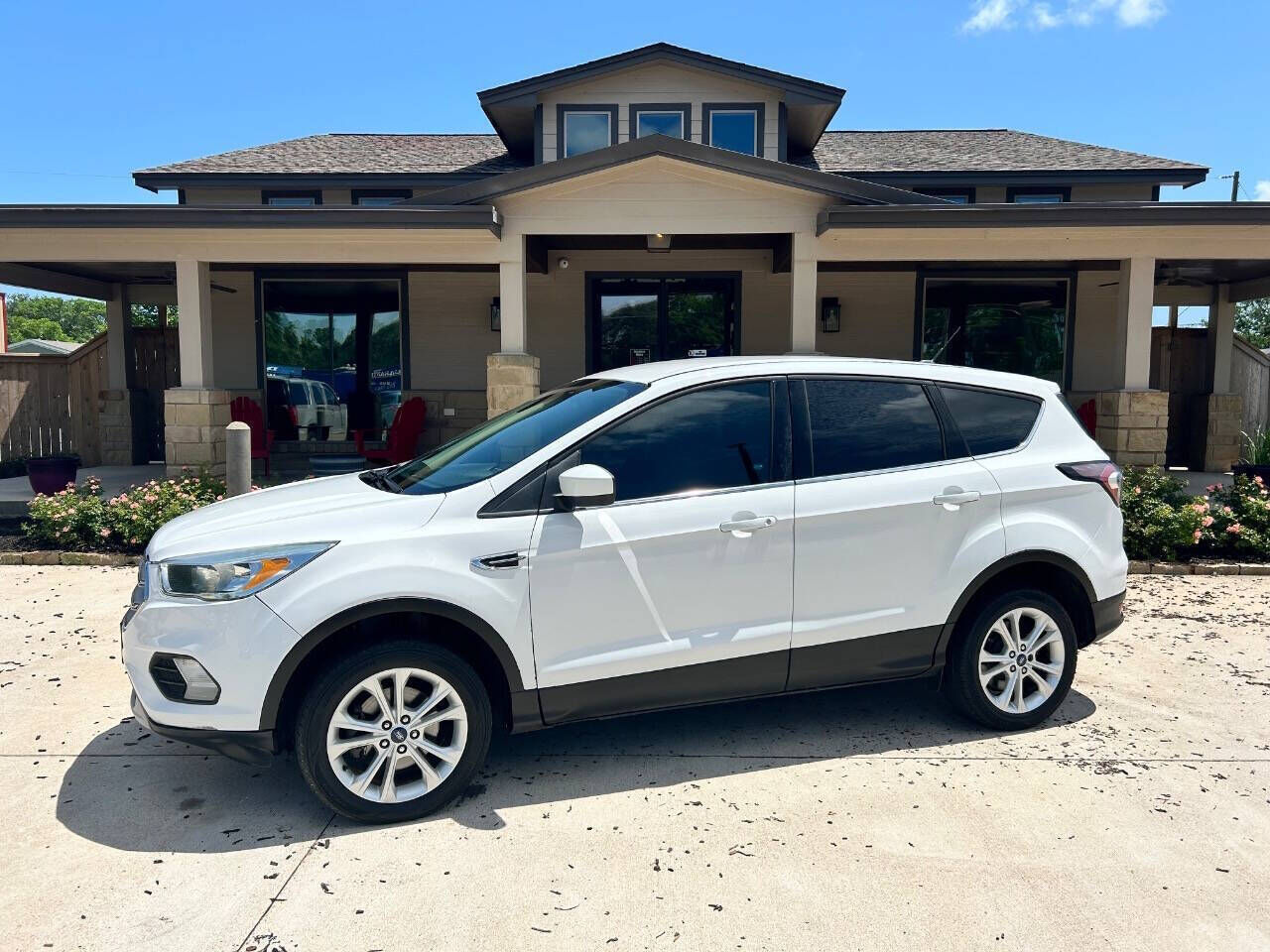 2017 FORD Escape
