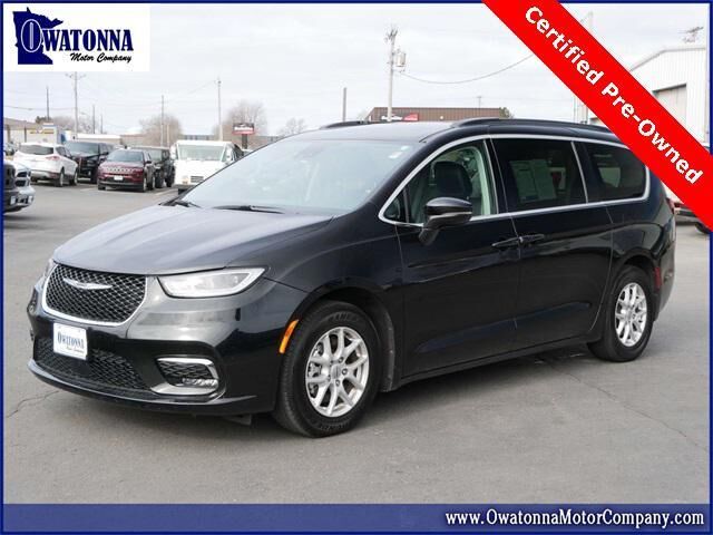 2022 CHRYSLER Pacifica