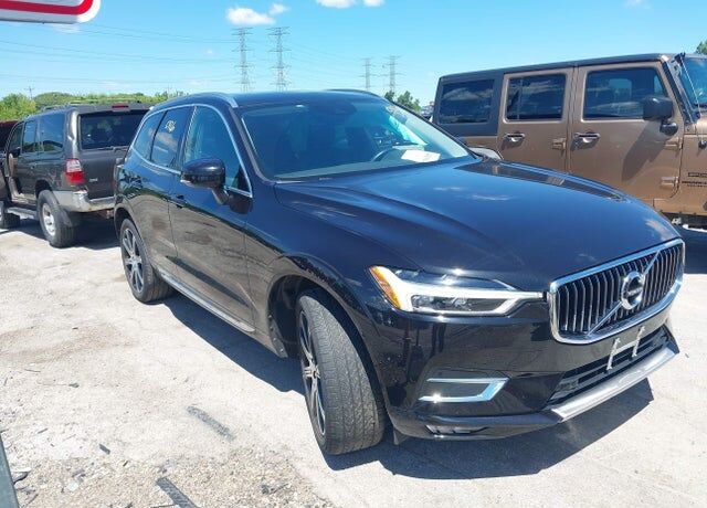 2020 VOLVO XC60