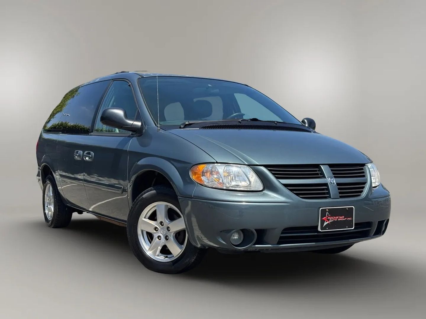 2005 DODGE Caravan