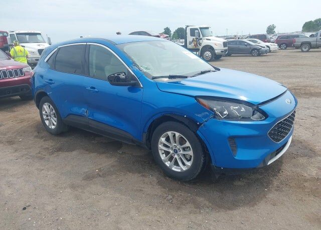 2020 FORD Escape