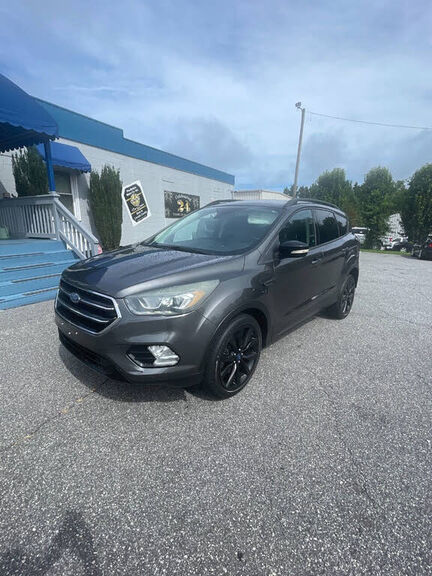 2017 FORD Escape