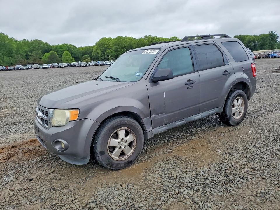 2011 FORD Escape