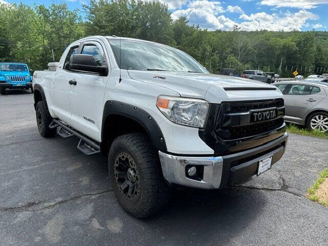 2016 TOYOTA Tundra