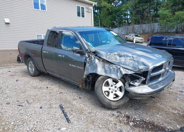 2011 DODGE Ram