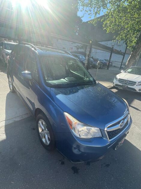 2015 SUBARU Forester