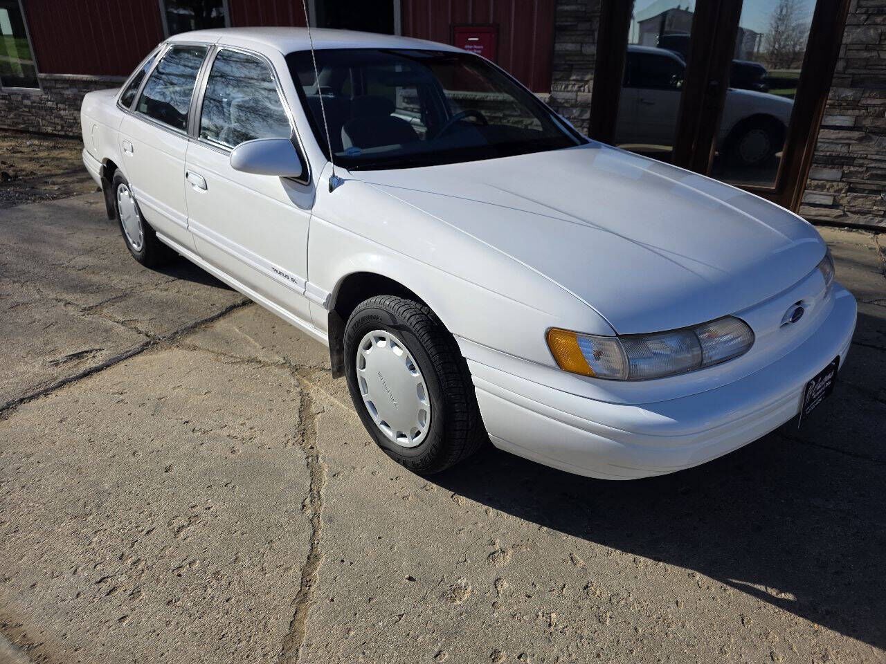 1994 FORD Taurus