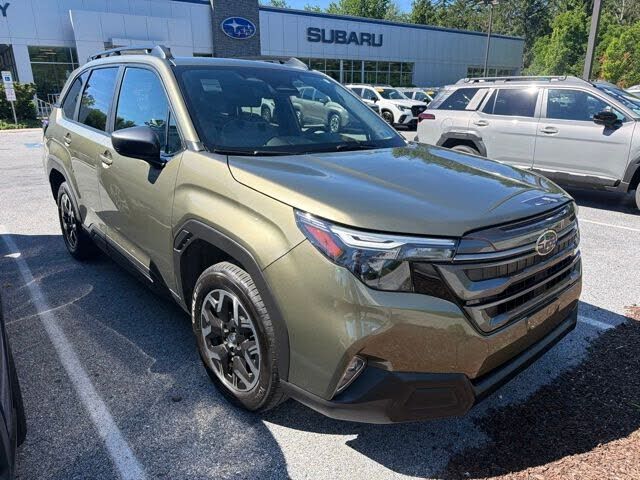 2025 SUBARU Forester