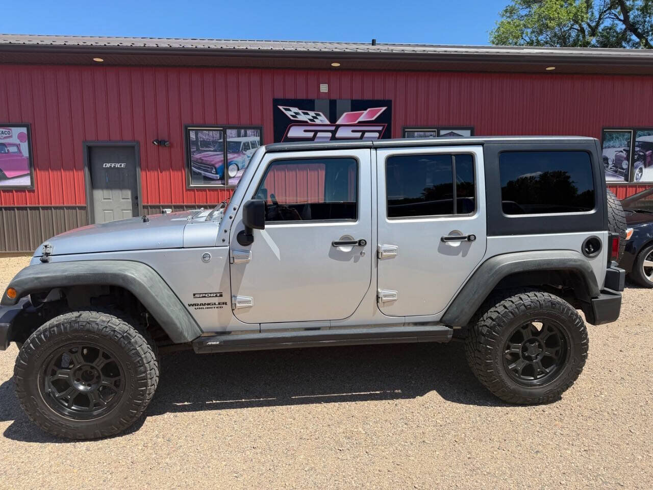 2011 JEEP Wrangler