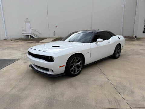 2015 DODGE Challenger