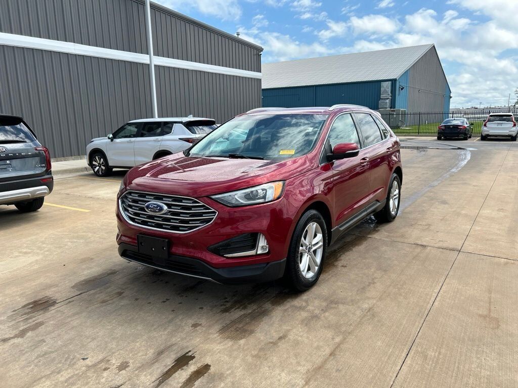 2019 FORD Edge