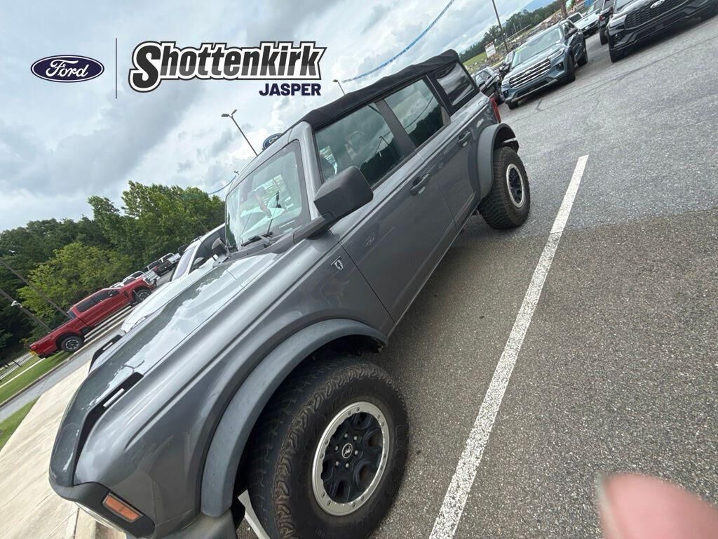 2021 FORD Bronco