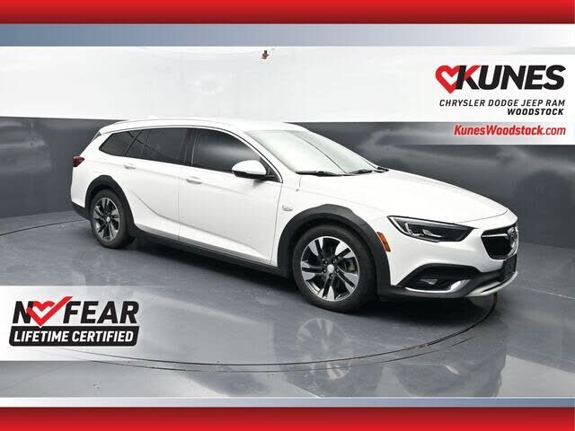 2018 BUICK Regal TourX