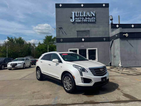 2017 CADILLAC XT5
