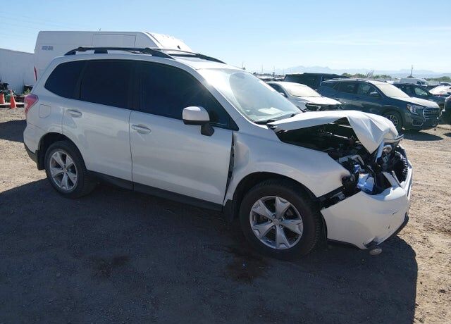 2016 SUBARU Forester