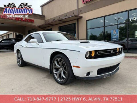 2017 DODGE Challenger