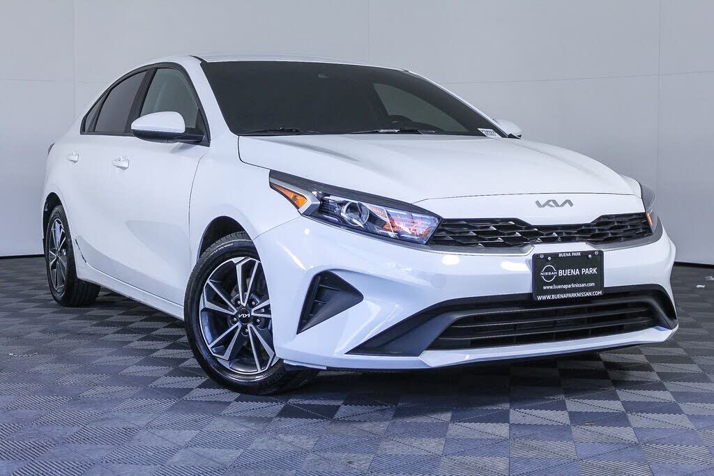 2023 KIA Forte