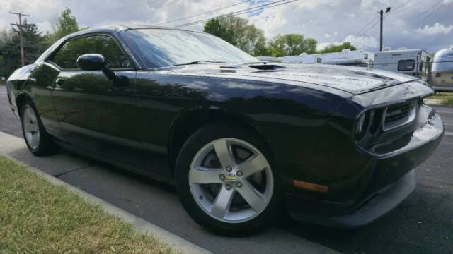 2013 DODGE Challenger