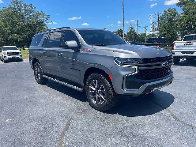 2022 CHEVROLET Suburban