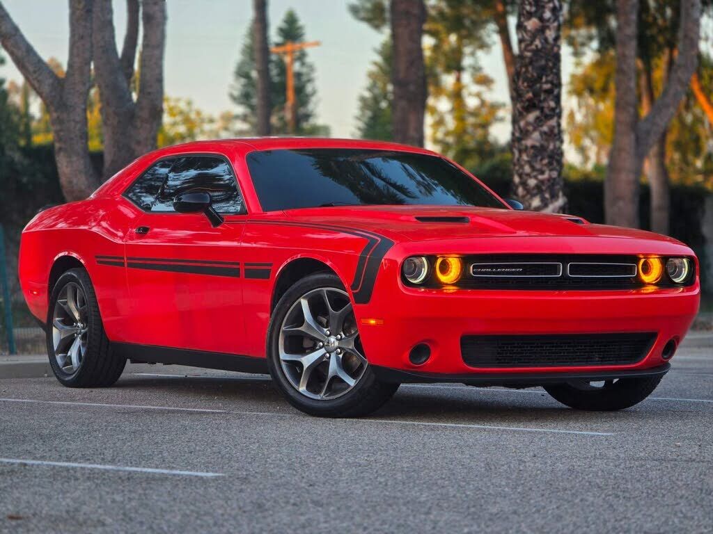 2016 DODGE Challenger