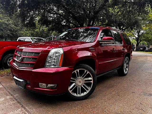 2012 CADILLAC Escalade