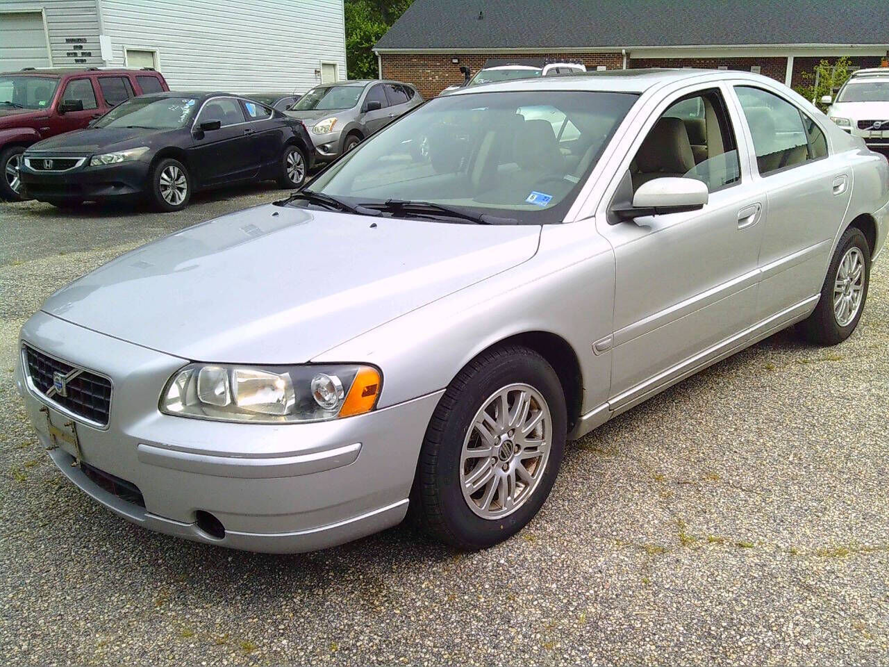 2005 VOLVO S60