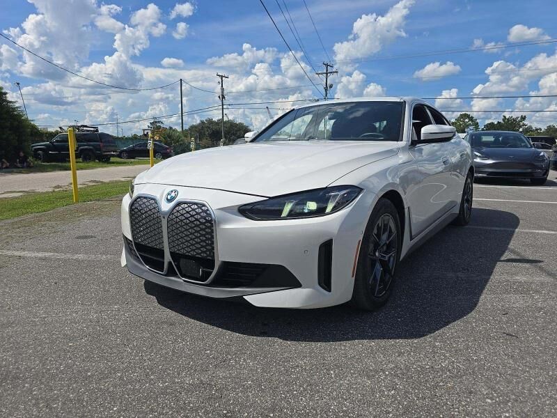 2025 BMW i4