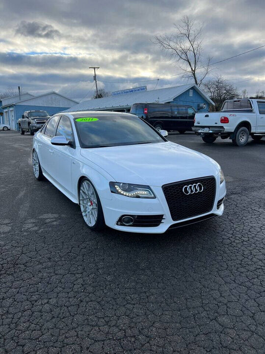 2011 AUDI S4