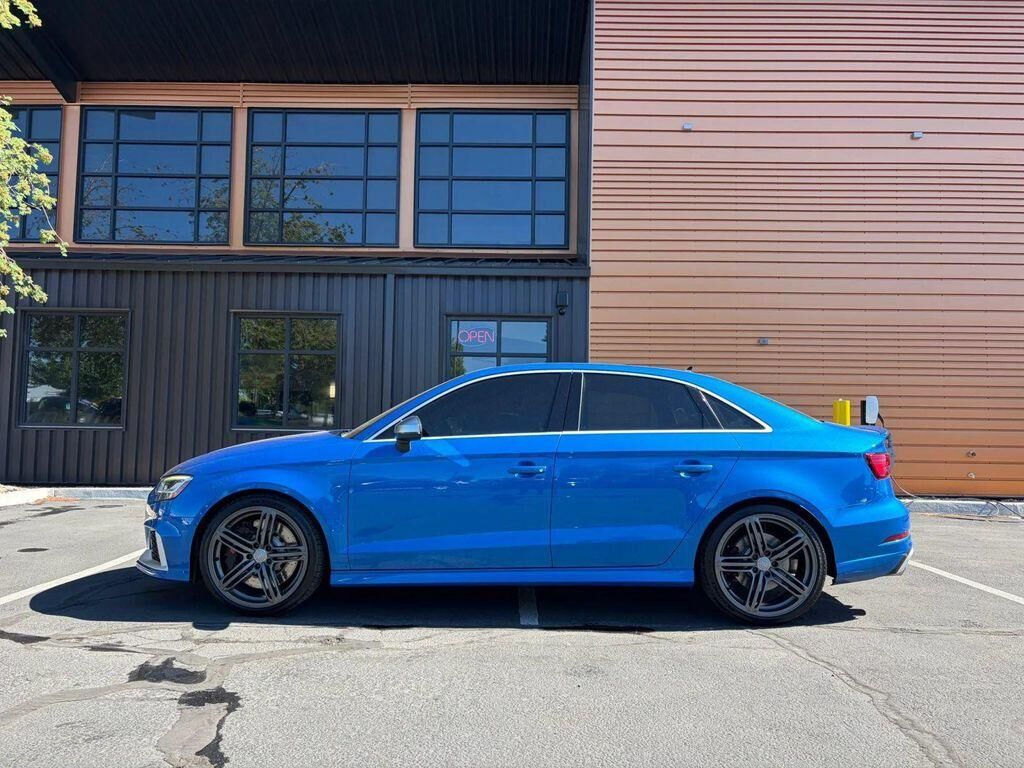 2019 Audi RS3