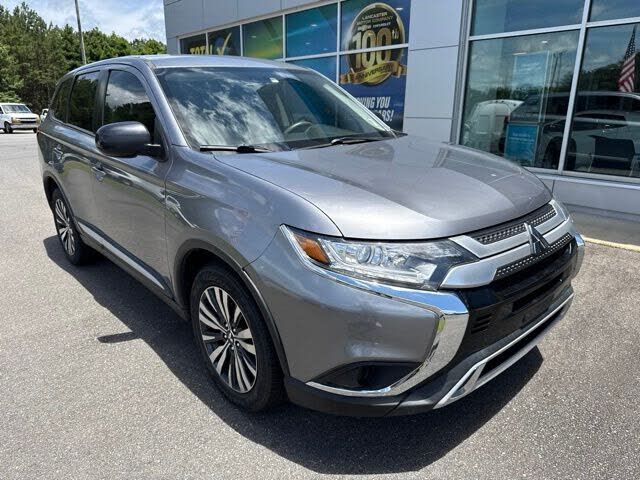 2019 MITSUBISHI Outlander