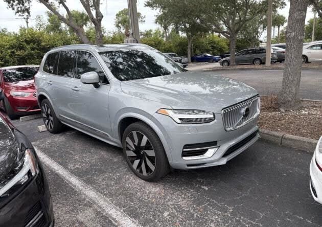 2024 VOLVO XC90