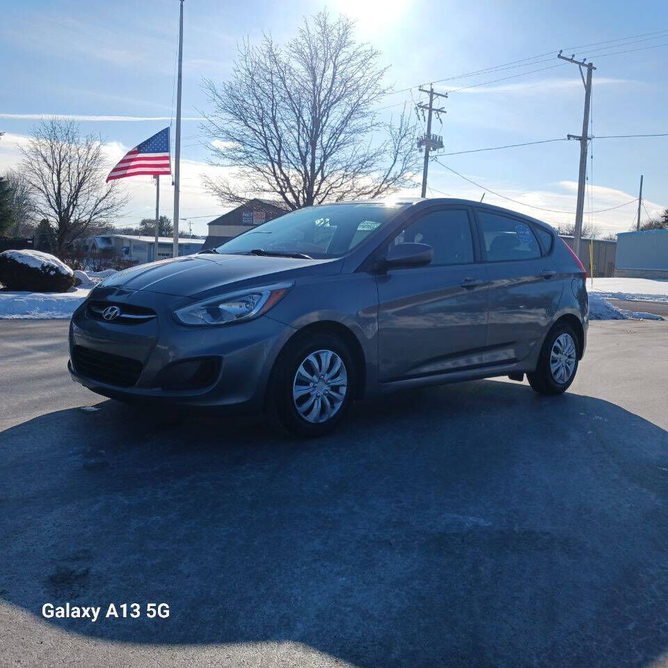 2016 HYUNDAI Accent