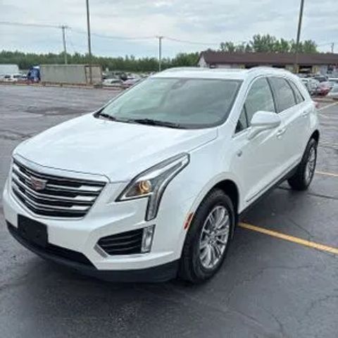 2017 CADILLAC XT5