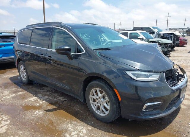 2022 CHRYSLER Pacifica