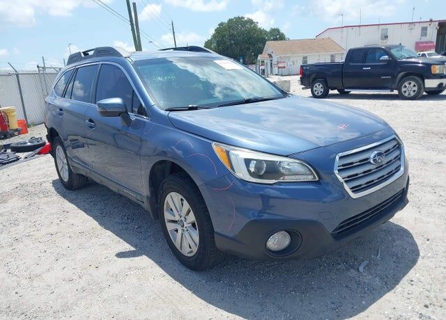 2017 SUBARU Outback