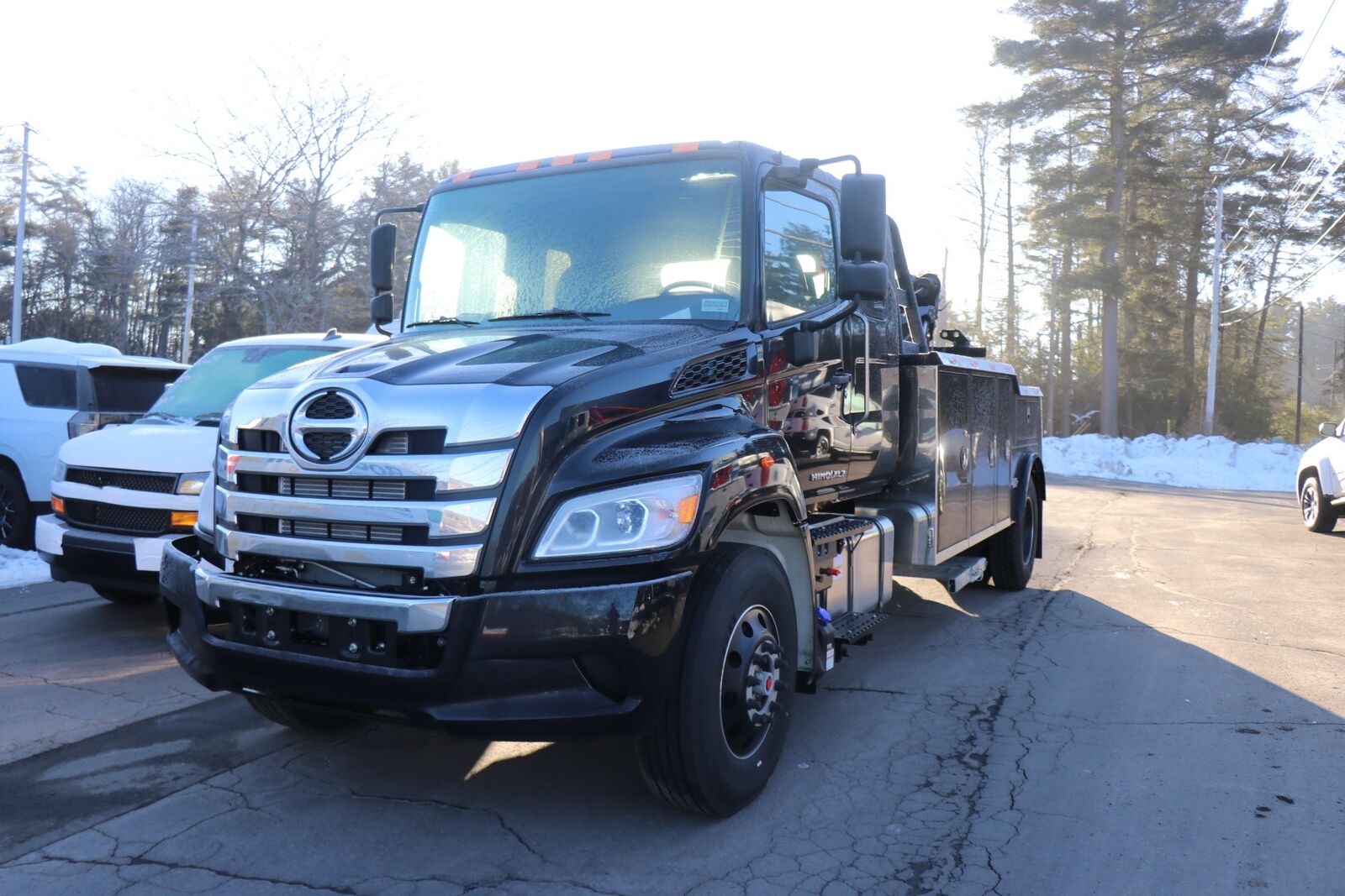 2026 HINO XL8