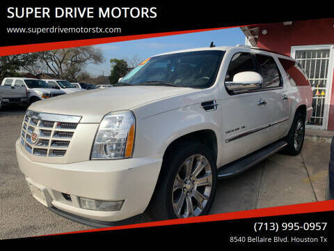 2014 CADILLAC Escalade