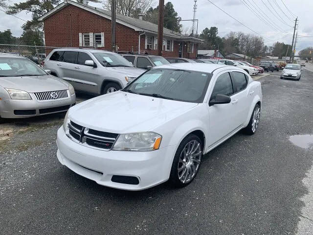 2014 DODGE Avenger